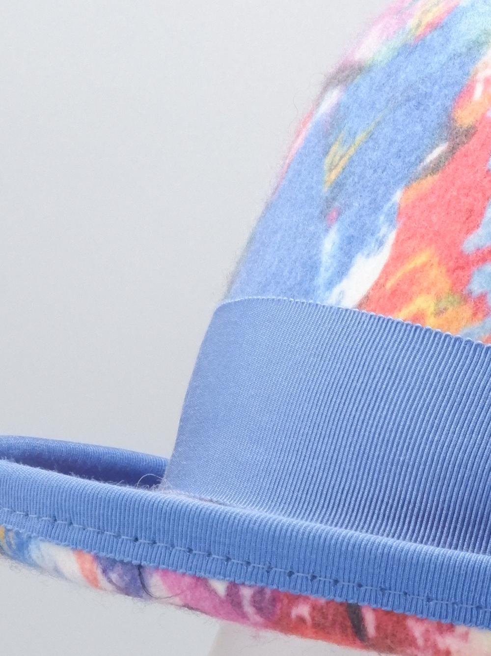 hatBLU382d